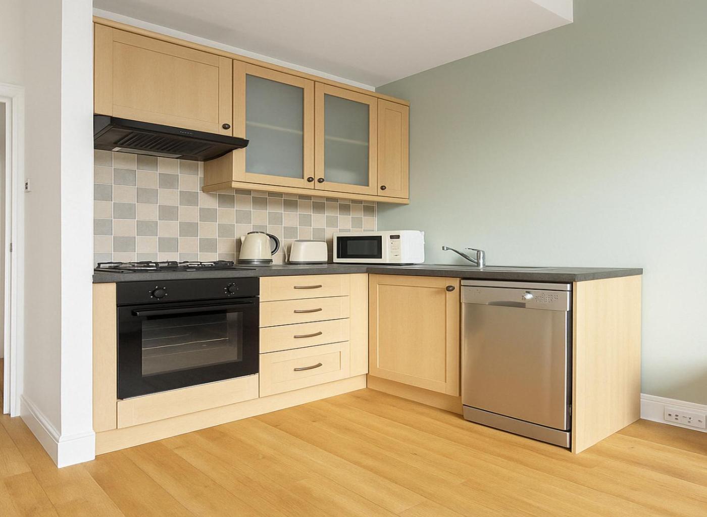 Cosy Flat In Battersea *